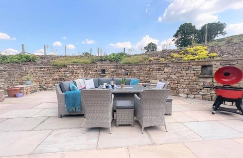 Fourstones Near Bentham Cottage | 5 Bed in Lancaster (oc-90546)