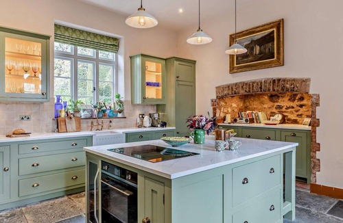 Fitzhead Cottage | 5 Bed in Taunton (oc-95570)