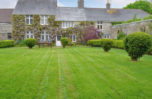 Saint Erth Praze Cottage | 5 bedroom accommodation in St Erth, Hayle