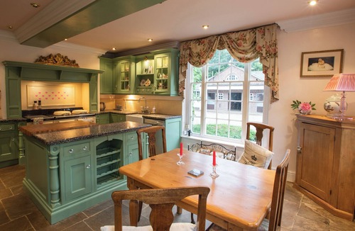 Alkborough Cottage | 5 bedroom accommodation in Alkborough, near Scunthorpe