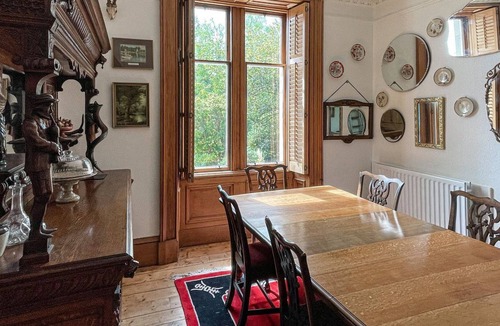 Milton House | 5 bedroom accommodation in Aberfoyle