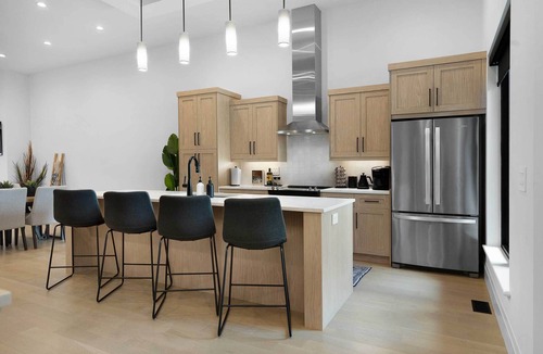 Windsor House | 5-Star Hotel Inspired Home - Gym & Sauna + Arcades - Maintenance Free Living