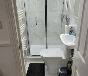 Manor Park House | 525 Romford Rd, Fabulous Room