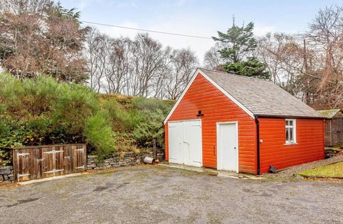 Tarbet Cottage | 6 Bed in Lairg (oc-ca210)