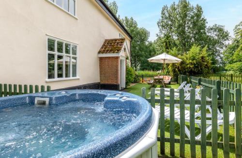 Hethel House | 6 Bed in Norwich oc-42594