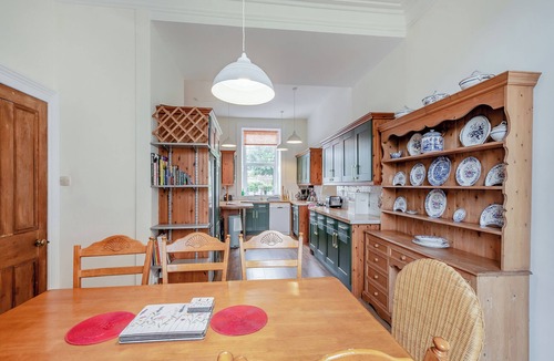 Cardross Cottage | 6 bedroom accommodation in Cardross, near Dumbarton