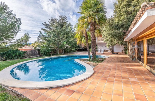 Matadepera House | 6 bedroom gorgeous home in Matadepera