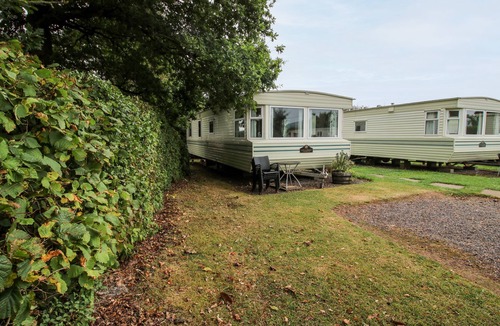Easthope Cottage | 6 OLD ORCHARD, pet friendly, with a garden in Much Wenlock