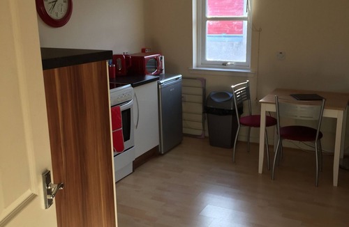 Forres Apartment | 6 Varis Apartments