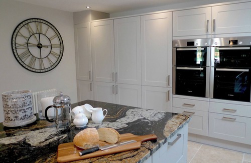 Goole Cottage | 7 bedroom accommodation in Bishopsoil, near Goole