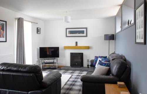 Flashader House | 8 Kildonan