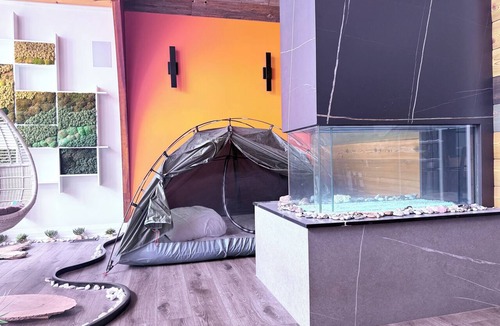 Chippawa Bed & Breakfast | 8 Tents at Niagara Retreat Center