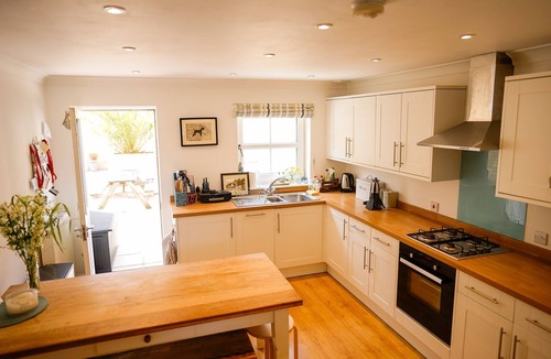 Bembridge Cottage | 9 Solent Landing - a family friendly house that sleeps 6 guests in 3 bedrooms