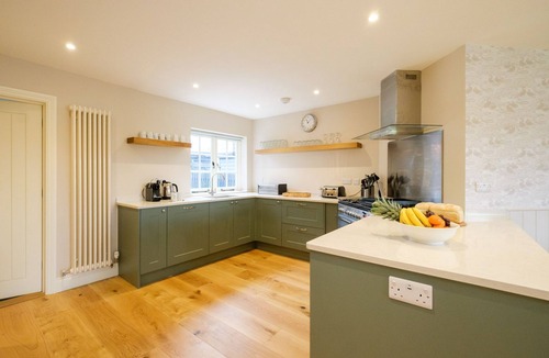 Thorpeness Cottage | 9 The Haven - sleeps 8 guests in 4 bedrooms