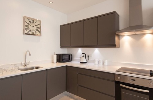 West End Apartment | A bright, spacious first floor apartment in one of the best locations in Edinburgh!