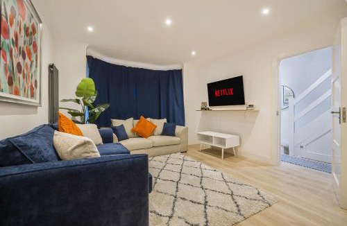 Hale House | A fresh, luxurious and modern 4 Bedroom House