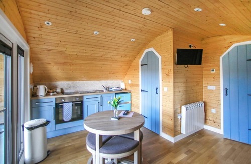 Ardnamurchan Peninsula Cottage | A good sized, dog friendly pod with silent surroundings.