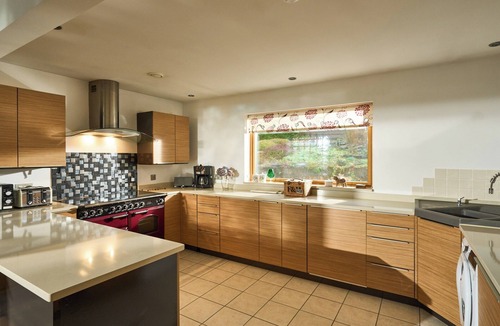 Strachur Cottage | A great coastal property with superb views.