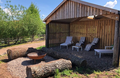 Dunning Cabin | A magical different unique self catered space. Come and enjoy the animals too.