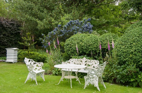 Saxmundham Cottage | A stunning character cottage in a Nature Reserve - Laundry Cottage