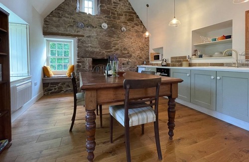 Strathpeffer Cottage | A truly outstanding Highland cottage in a delightful location.