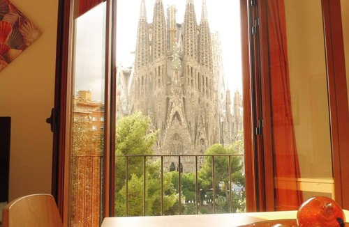 La Sagrada Familia Apartment | ABSOLUTE SAGRADA FAMILIA 3/Superior/