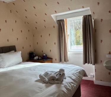 Lairg Hotel | Achness Hotel