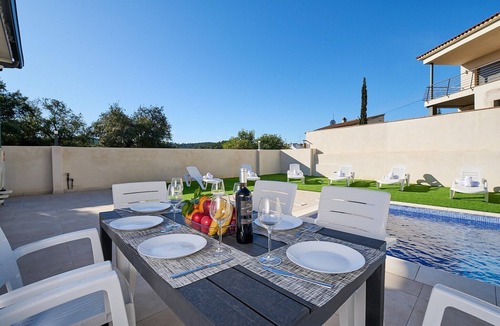 Vidreres Villa | Active escape near the seashore
