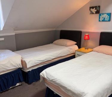 Douglas House | Adelphi Guest House