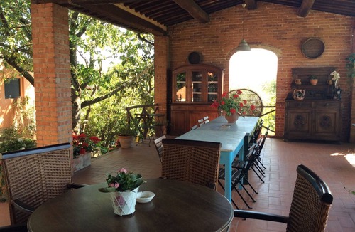 Larciano Apartment | Agriturismo Podere Marchiano, old farmhouse completely restored in Tuscan style.