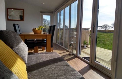 Dalry Cabin | Ailsa Lodge Sleeps 3- Hot Tub, Scenic Views