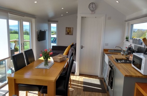 Dalry House | Ailsa Lodge Sleeps 3- Hot Tub, Scenic Views