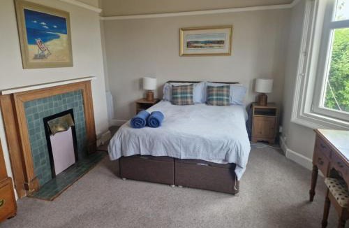 Brodick House | Airlie Gardens