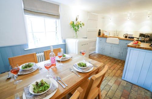 Aldeburgh House | Aldeburgh Cottage