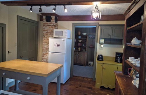 Old Town Historic District House | Alexander Mckee House - Best Location in Old Town