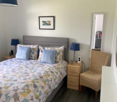 Suladale House | Almondbank Cottage 8 miles from Portree 2 bedrooms sleeps 3 adults