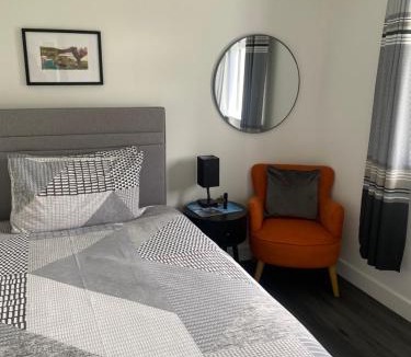 Suladale House | Almondbank Cottage 8 miles from Portree 2 bedrooms sleeps 3 adults