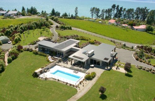 Tasman Apartment | Almyra Waterfront Accommodation