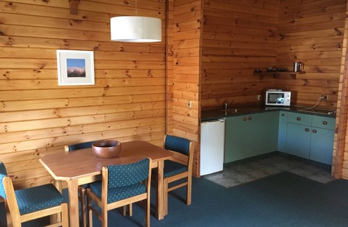St. Arnaud Hotel | Alpine Lodge
