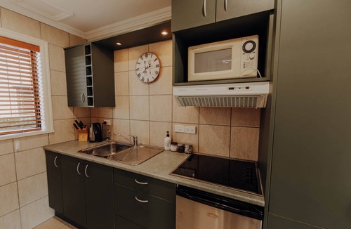 Hanmer Springs House | Alpine Springs Motel | Unit 7 - HS51217