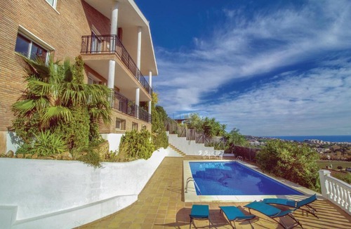 Alella House | Amazing home in Alella with 5 Bedrooms, WiFi and Swimming pool