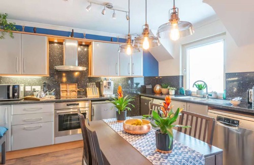 Inverness City Centre Apartment | An Iùbhrach, Inverness