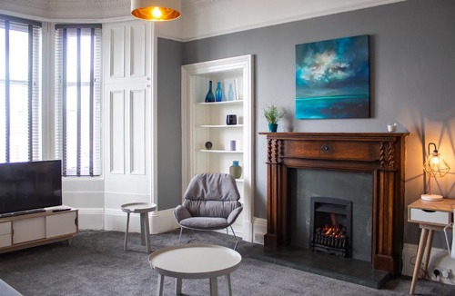 Shawlands Apartment | Anchored - Spacious Apartment in Glasgow's Southside