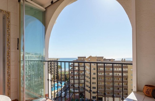 Torreblanca Apartment | Apartamento "Lance del Sol" with Outdoor Pool, Garden, Balcony & Wi-Fi
