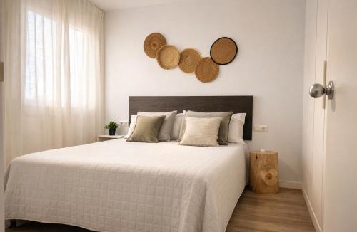 Palafrugell Apartment | Apartamento moderno con Terraza cerca de Calella de Palafrugell