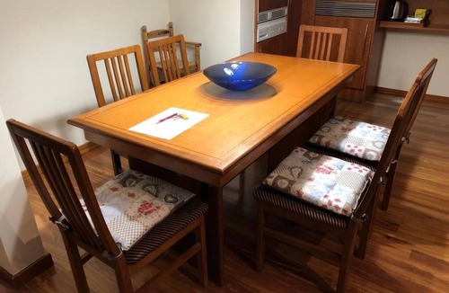 Vic Condo | Apartaments Vicus 2 with views of the Plaza Mayor de Vic