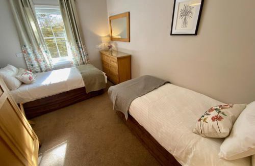 Kirkwall Apartment | Apartment 2 - Broad Street Gardens