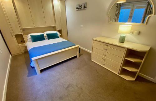 Kirkwall Apartment | Apartment 2 - Broad Street Gardens