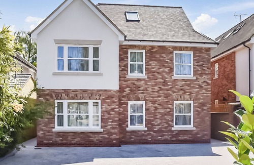Brentwood Apartment | Apartment 3 - UK51648