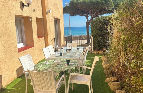 La Fosca Apartment | Apartment at 11 meter from the sand beach of La fosca